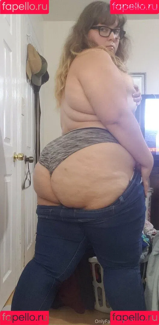 fatassgoddess Onlyfans Photo Gallery 