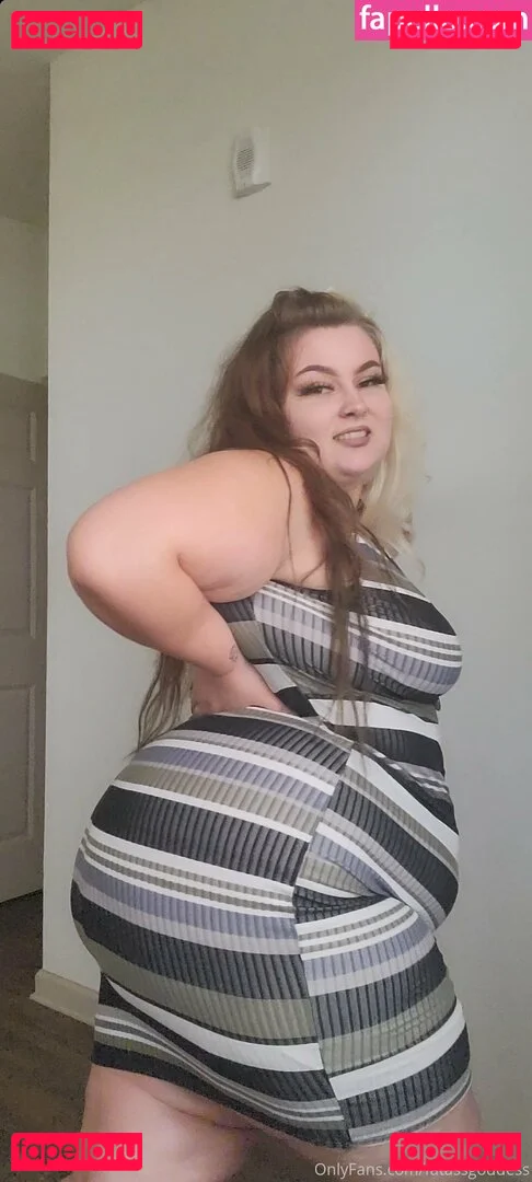 fatassgoddess Onlyfans Photo Gallery 
