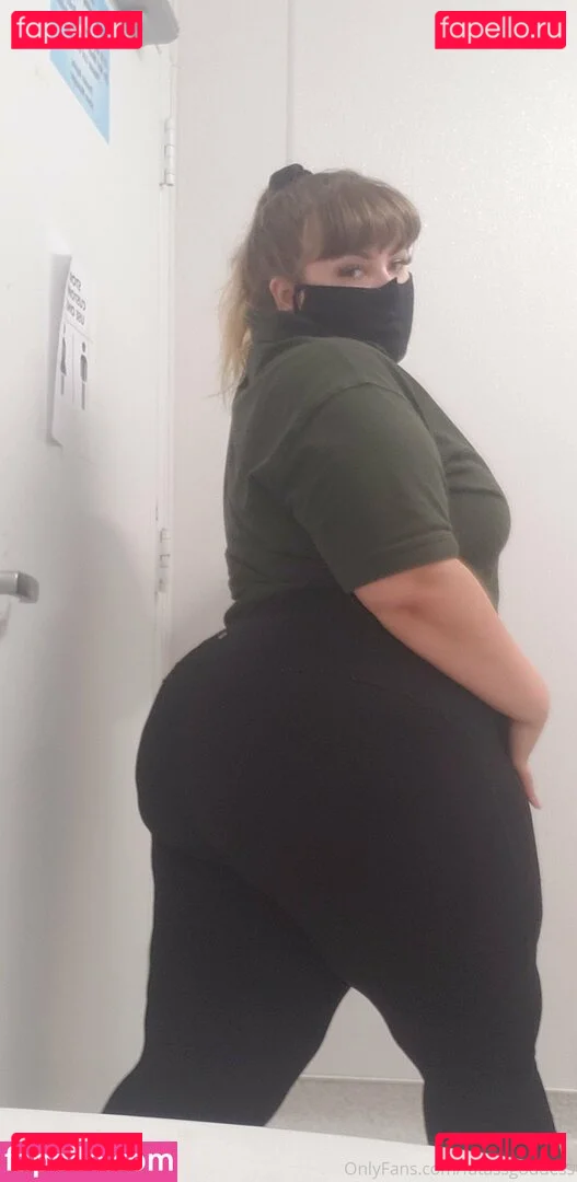 fatassgoddess Onlyfans Photo Gallery 