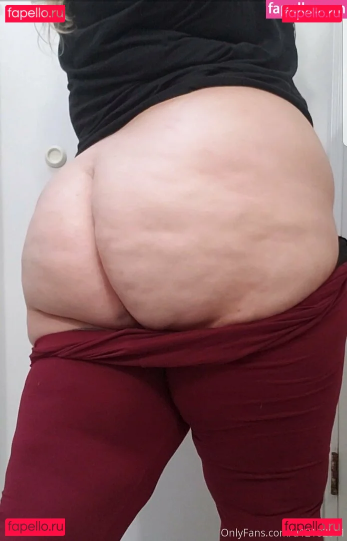 fatassgoddess Onlyfans Photo Gallery 