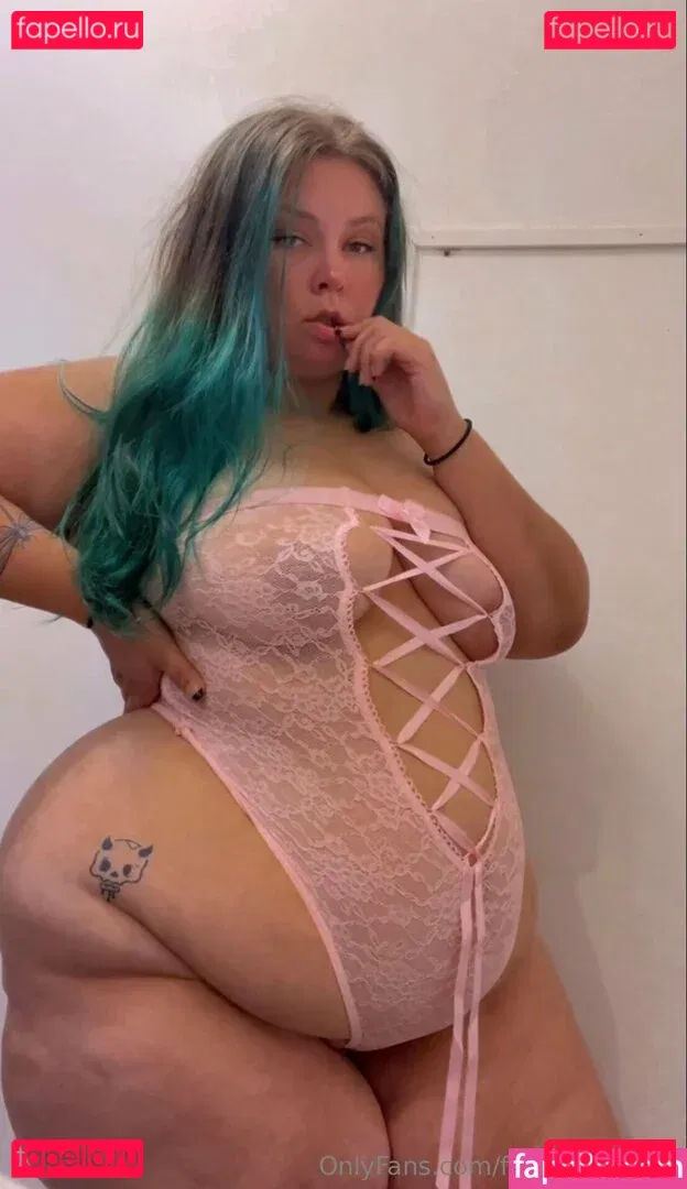 fatassgoddess Onlyfans Photo Gallery 