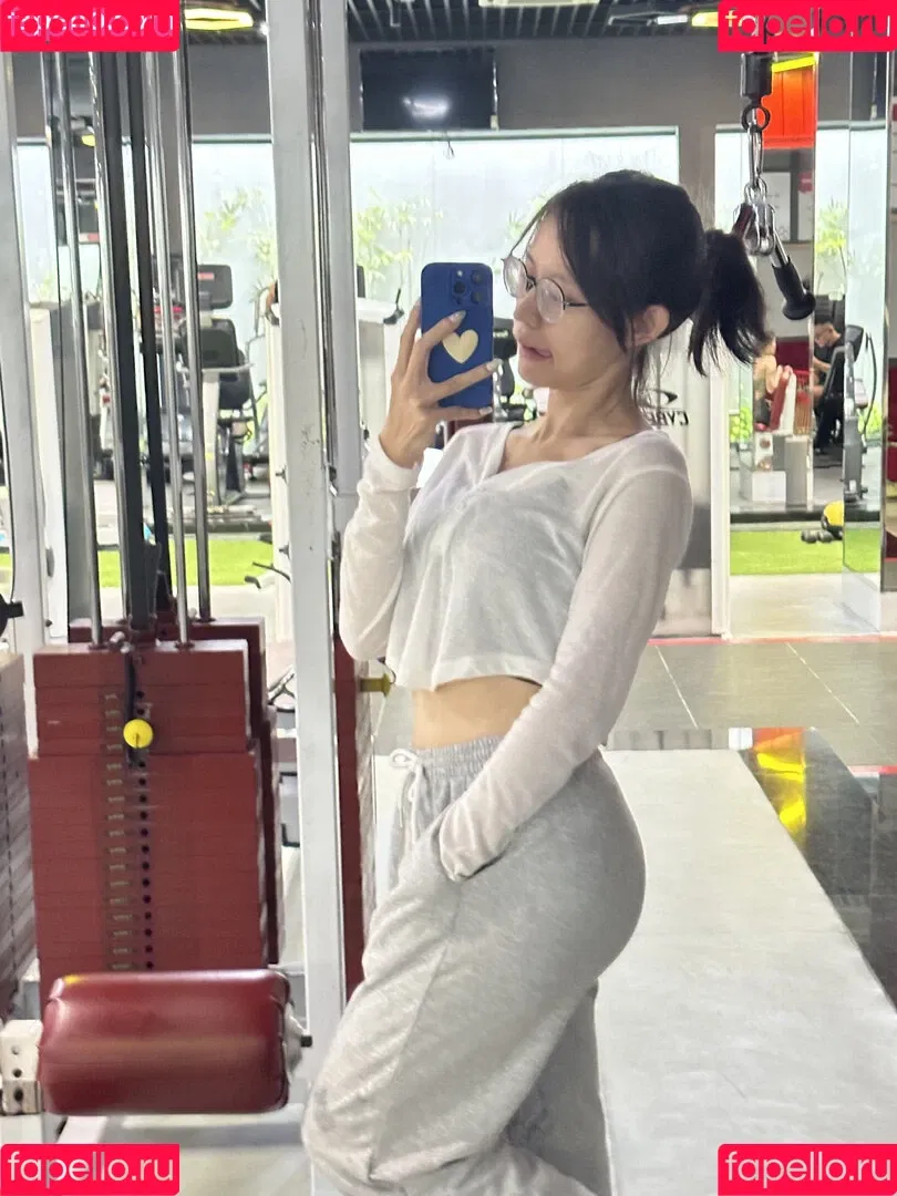 Pingping 2011 Onlyfans Photo Gallery 