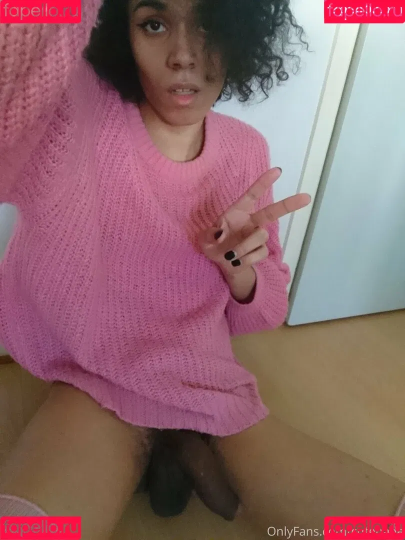 cutenade Onlyfans Photo Gallery 