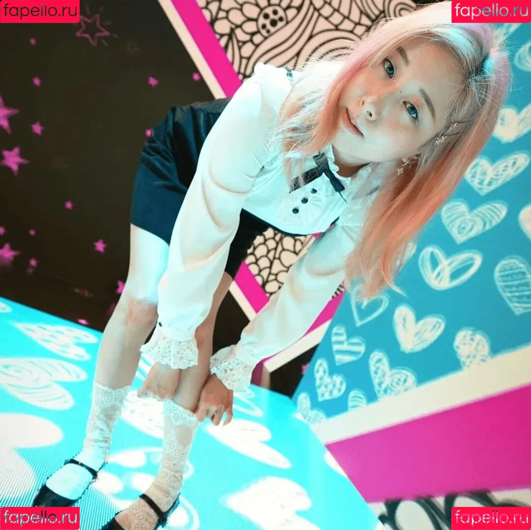 Starsmitten Celine Onlyfans Photo Gallery 