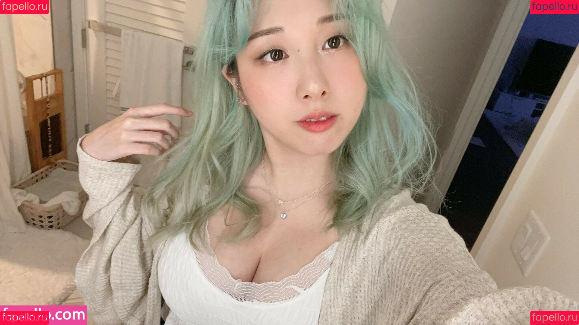 Starsmitten Celine Onlyfans Photo Gallery 