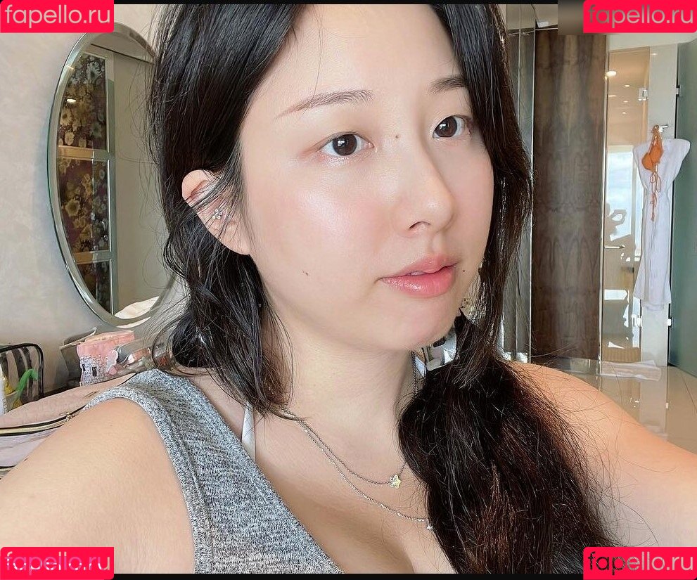 Starsmitten Celine Onlyfans Photo Gallery 