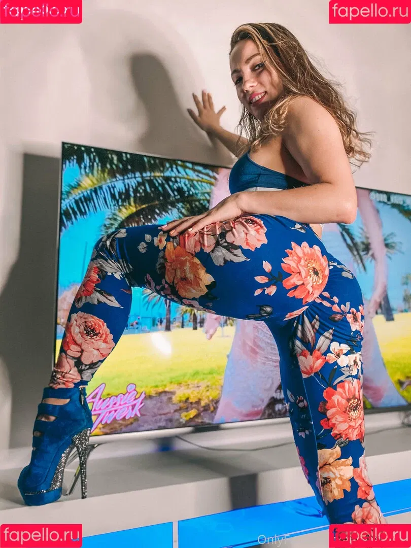 aussietwerk Onlyfans Photo Gallery 