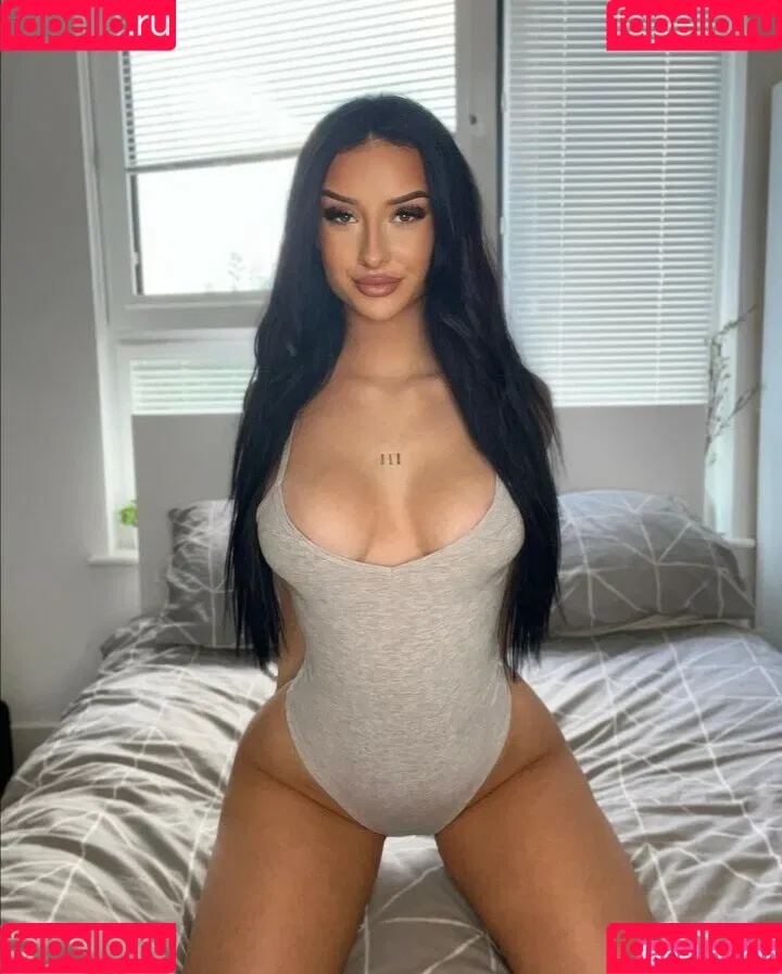 badgyalcbx Onlyfans Photo Gallery 