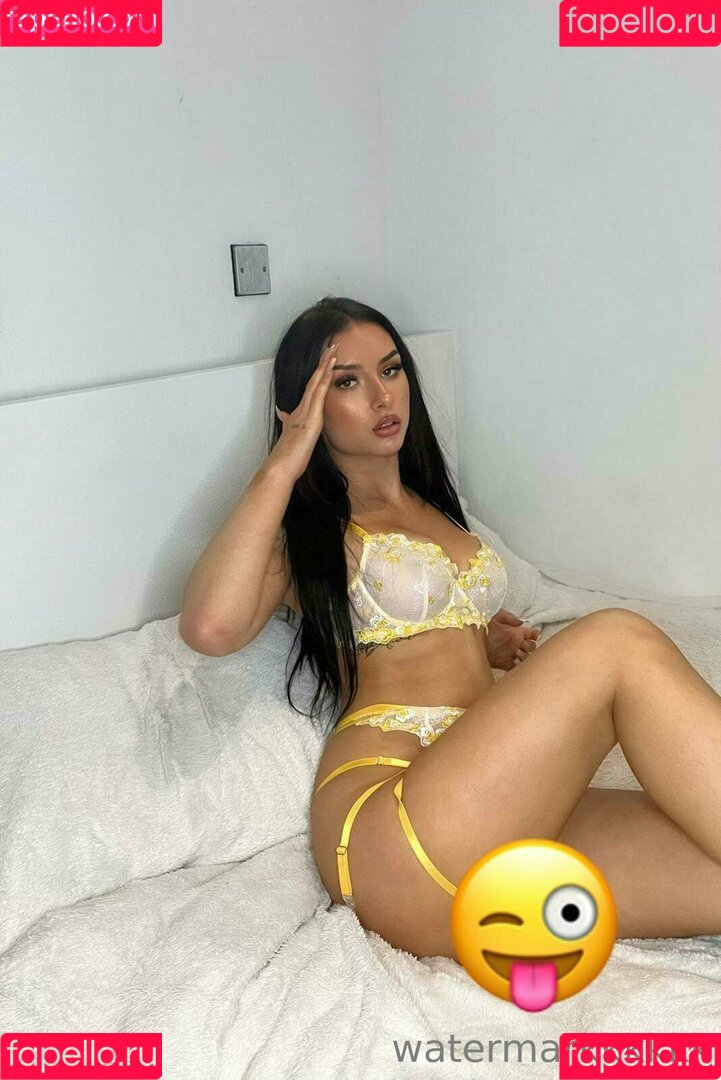 badgyalcbx Onlyfans Photo Gallery 