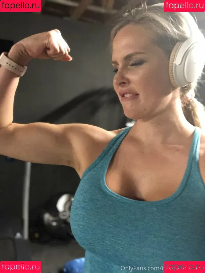 Goddess Amanda Onlyfans Photo Gallery 