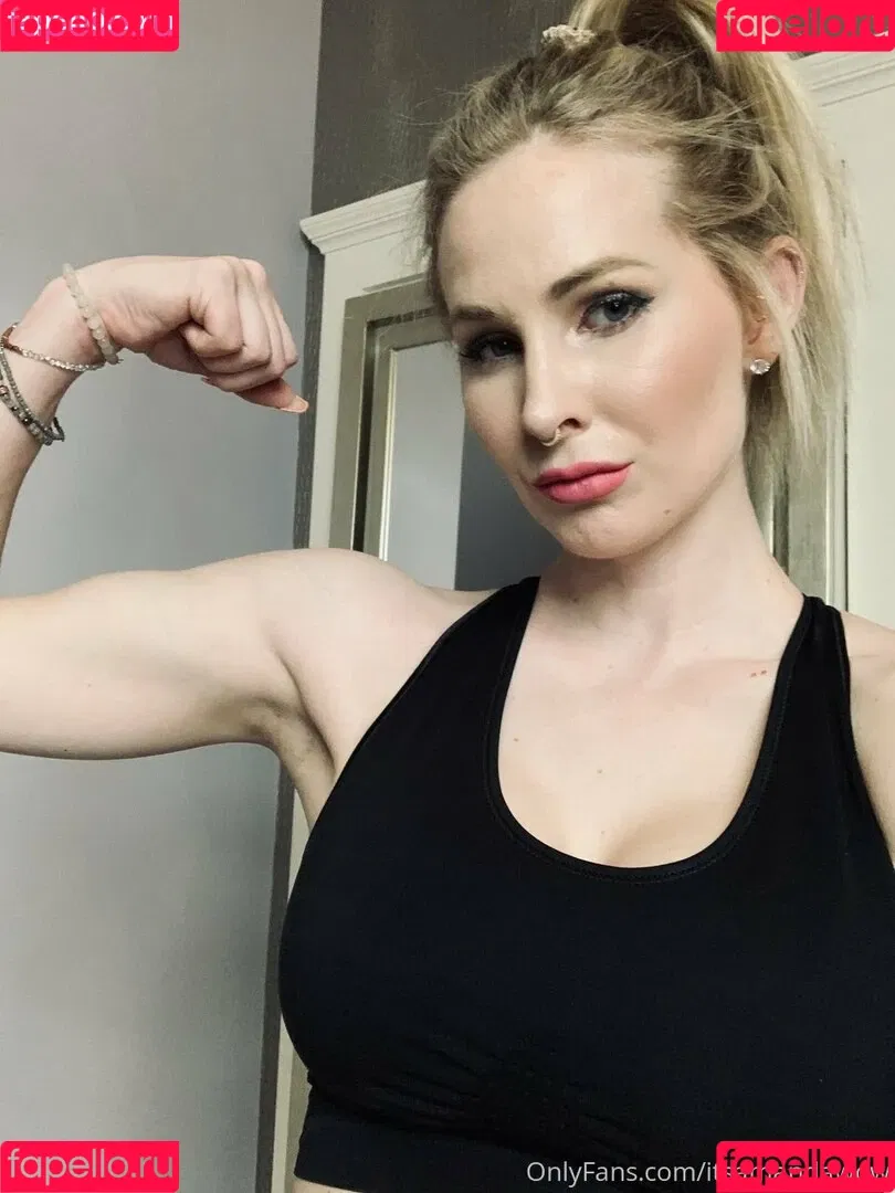 Goddess Amanda Onlyfans Photo Gallery 