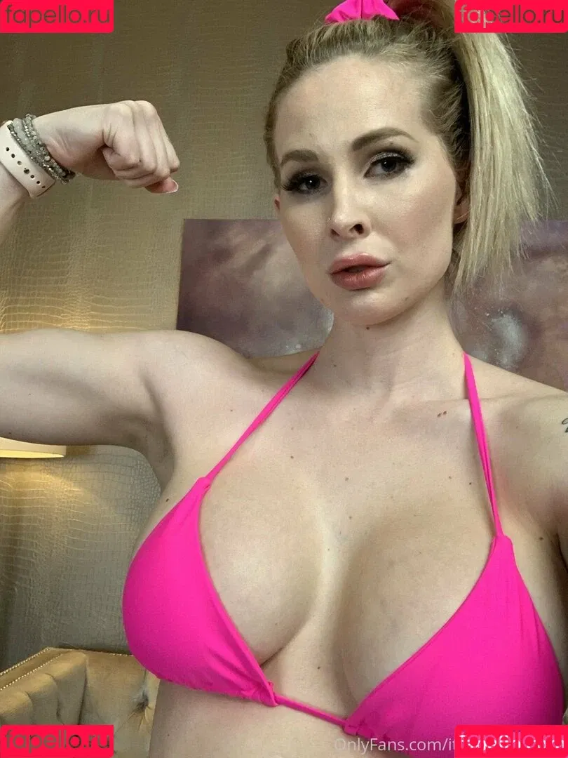 Goddess Amanda Onlyfans Photo Gallery 