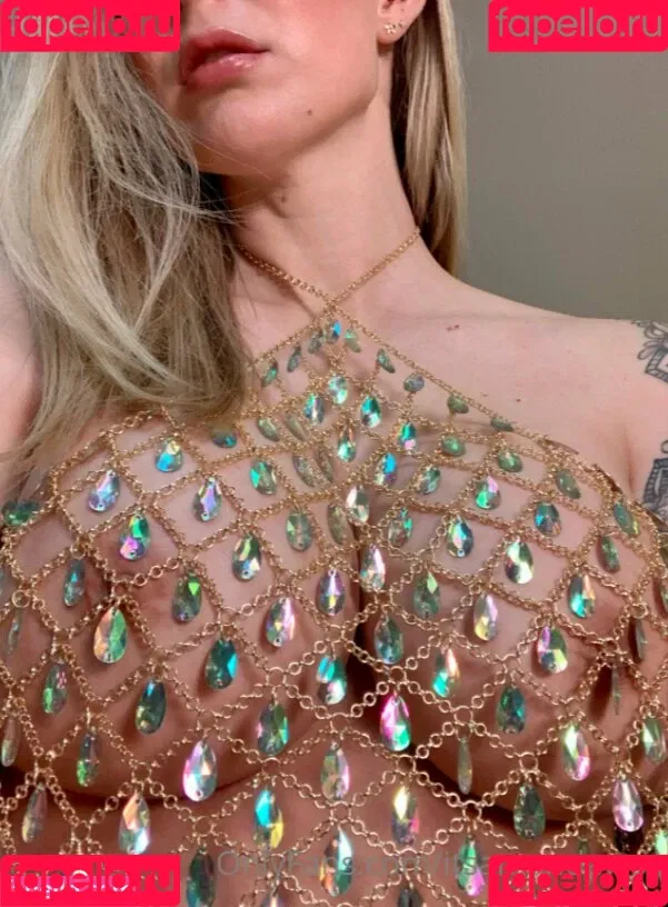 Goddess Amanda Onlyfans Photo Gallery 