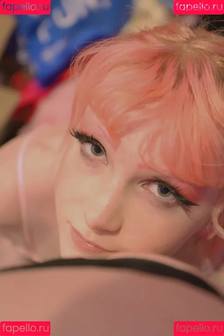 Honeybunnycos Onlyfans Photo Gallery 
