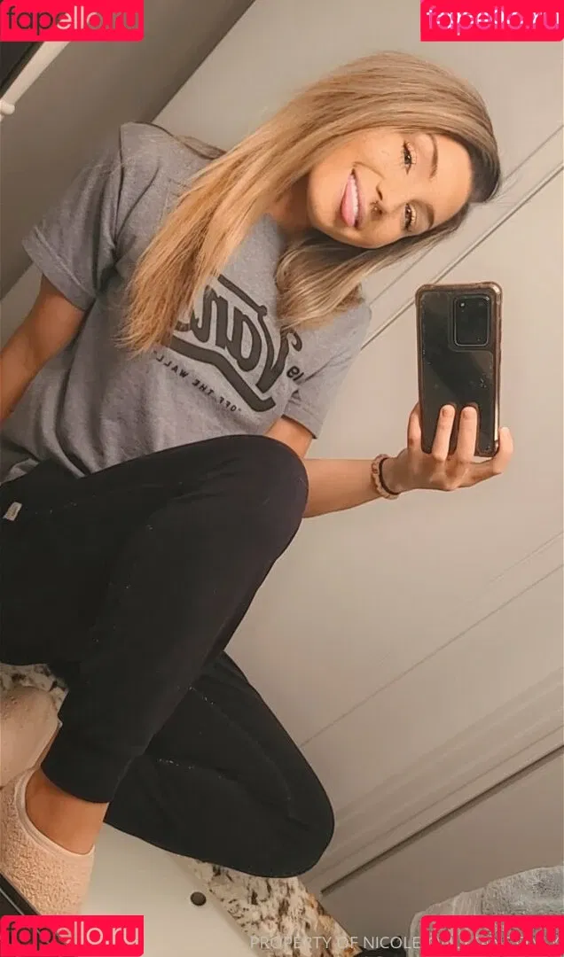 notnicolexo Onlyfans Photo Gallery 