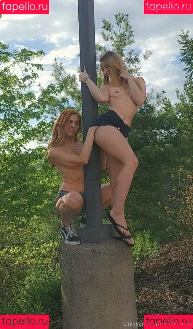 notnicolexo Onlyfans Photo Gallery 