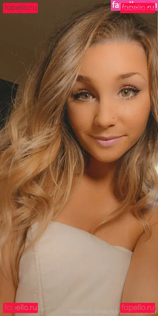 notnicolexo Onlyfans Photo Gallery 