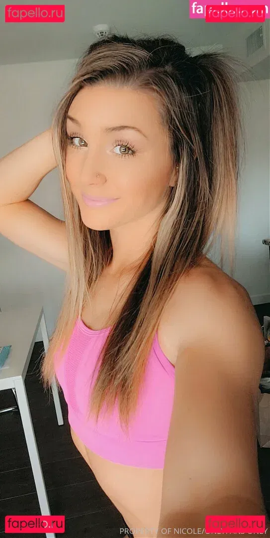 notnicolexo Onlyfans Photo Gallery 