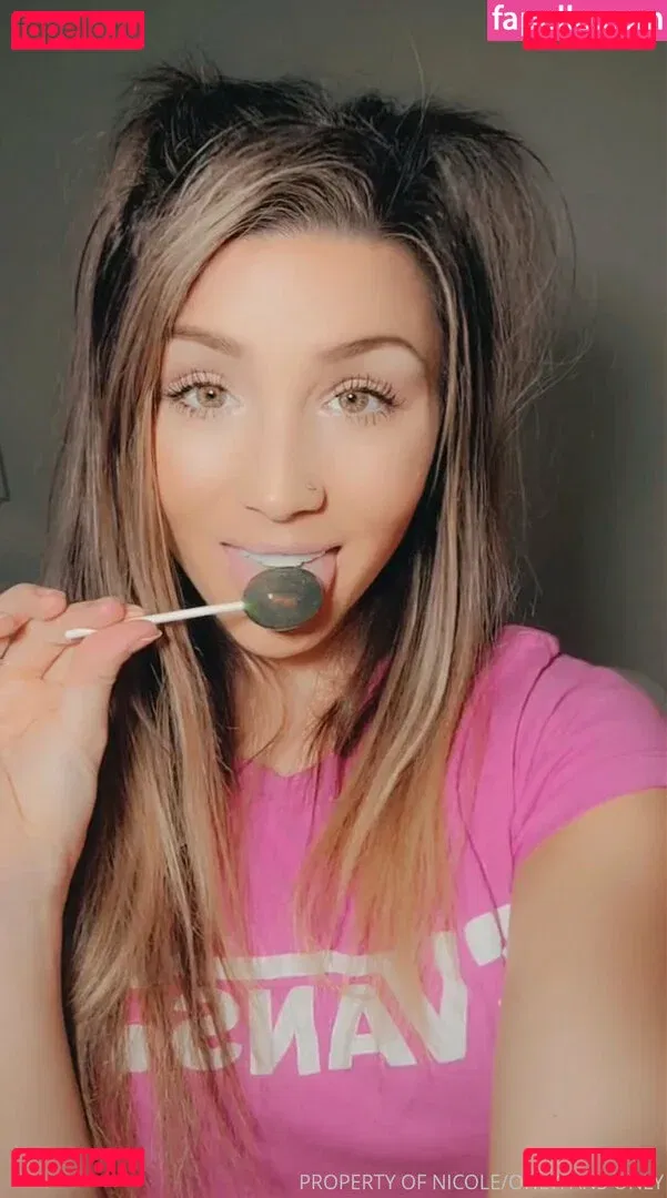 notnicolexo Onlyfans Photo Gallery 