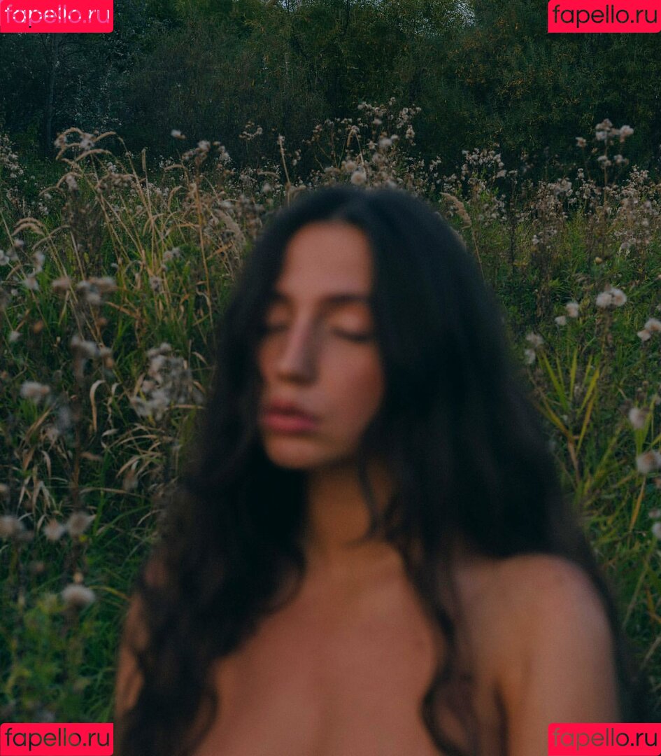 Iulia Girbu Onlyfans Photo Gallery 