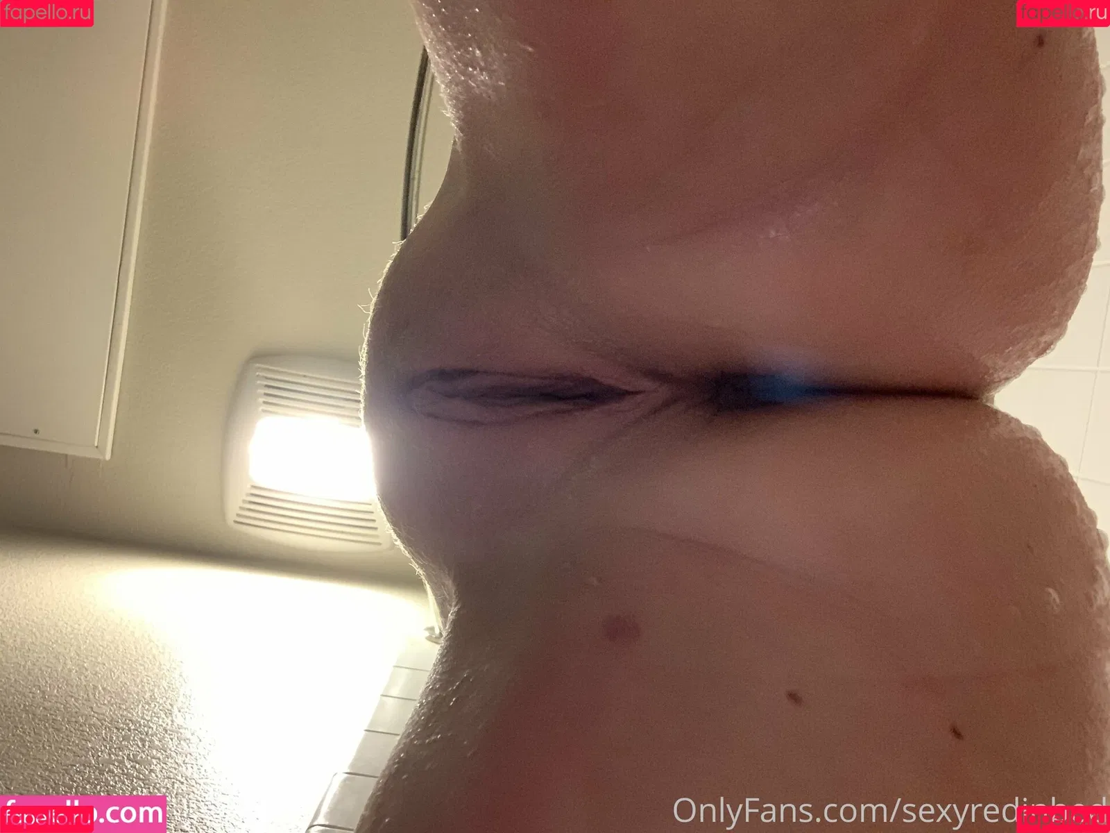 sexyredinbed Onlyfans Photo Gallery 