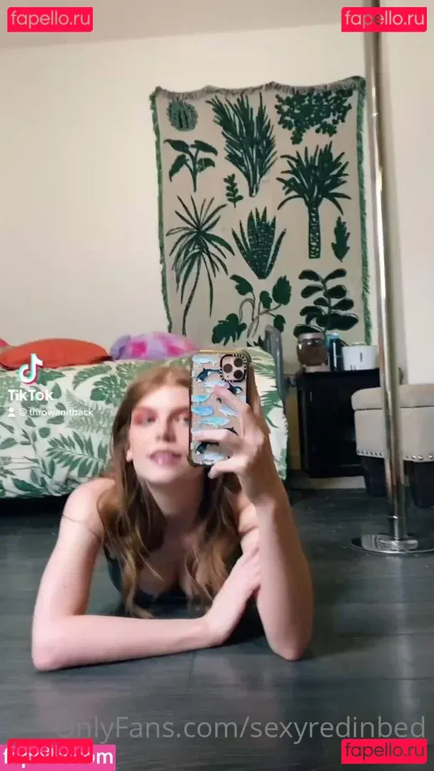 sexyredinbed Onlyfans Photo Gallery 