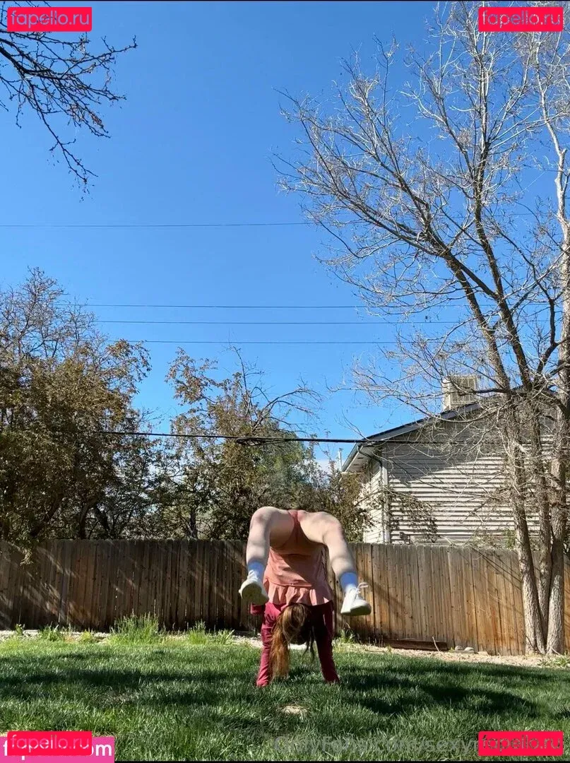 sexyredinbed Onlyfans Photo Gallery 