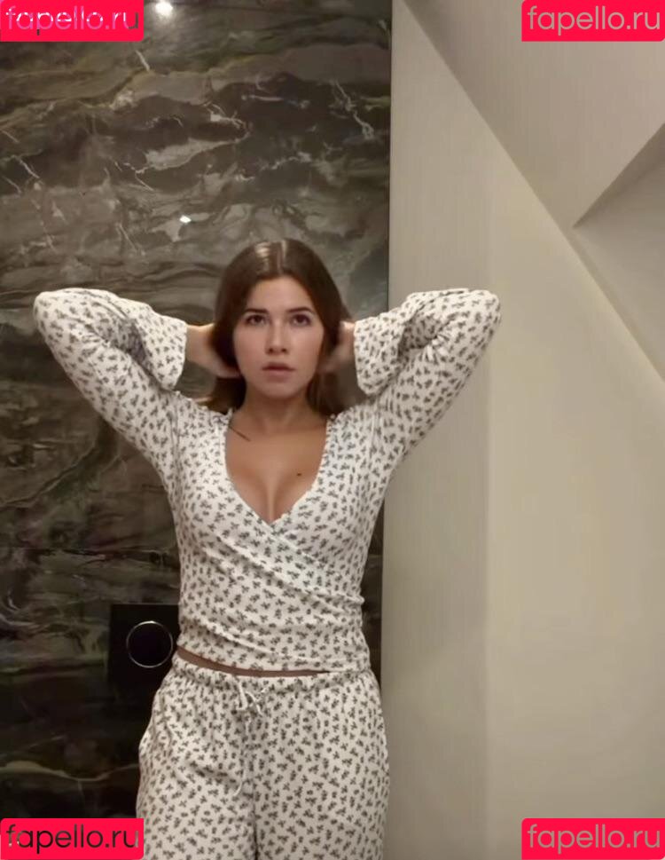 Jade Anna Onlyfans Photo Gallery 