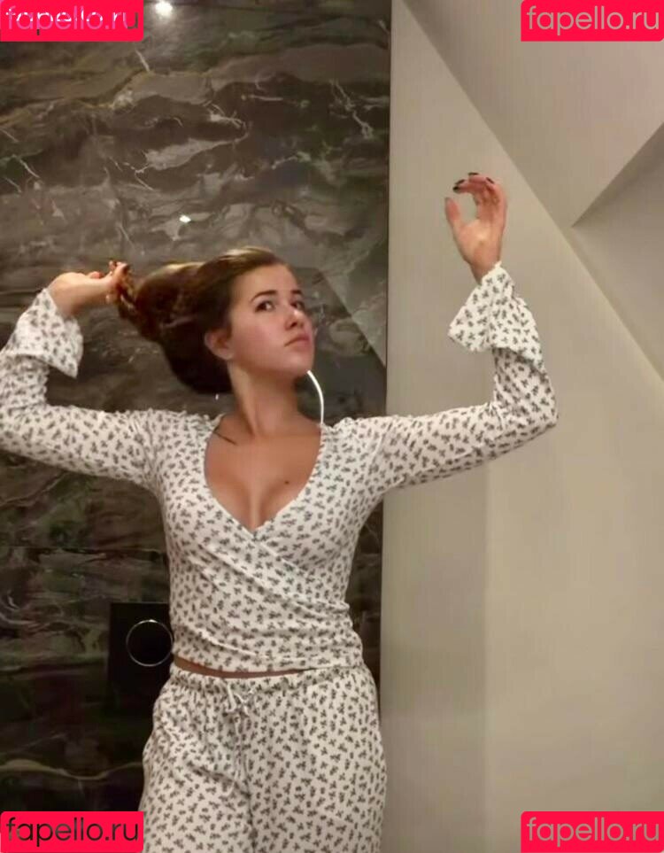 Jade Anna Onlyfans Photo Gallery 