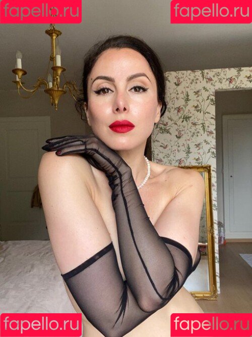 Abigail Abton Onlyfans Photo Gallery 