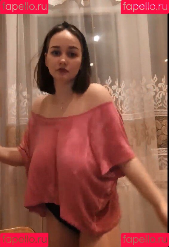 Regina Rodnova Nude Onlyfans Photo 29