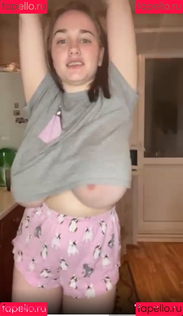 Regina Rodnova Nude Onlyfans Photo 27