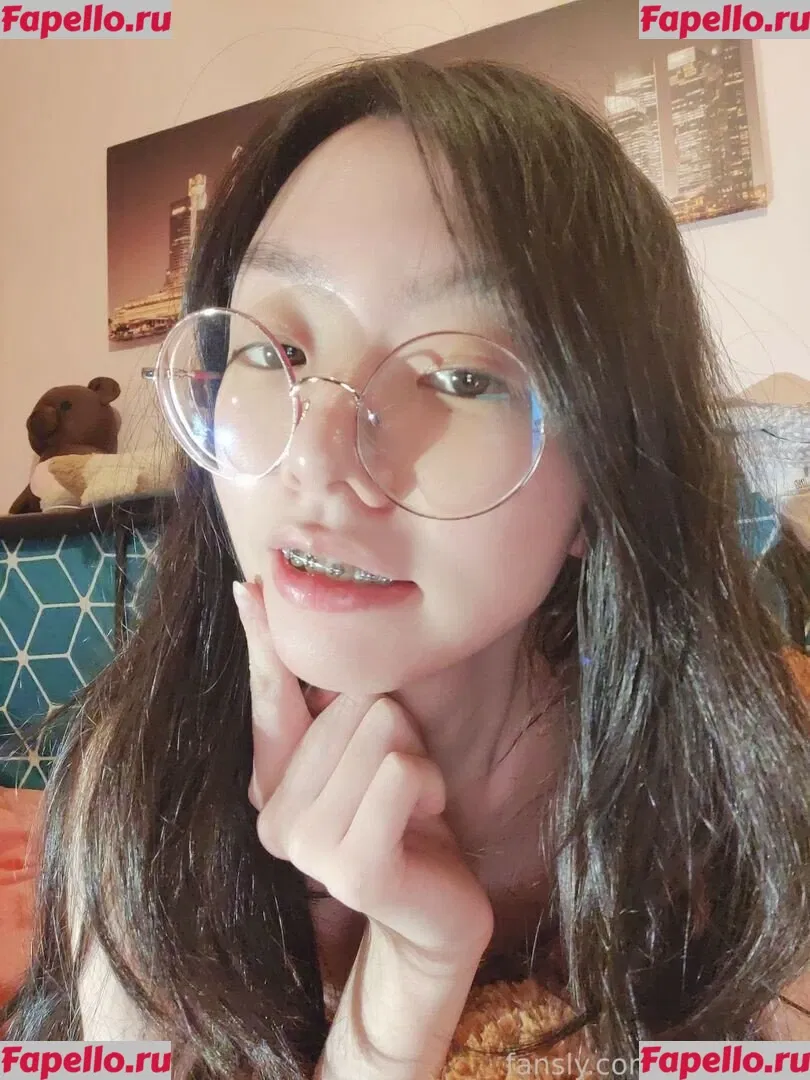 Petitesaki Onlyfans Photo Gallery 