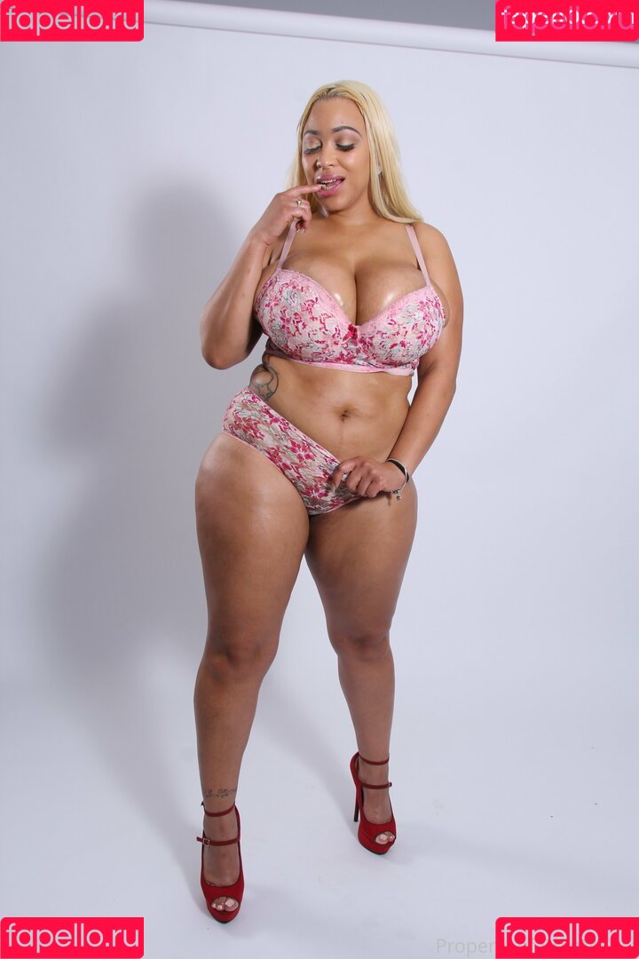 brijamonet Onlyfans Photo Gallery 