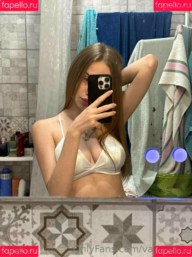 valerieflor Onlyfans Photo Gallery 