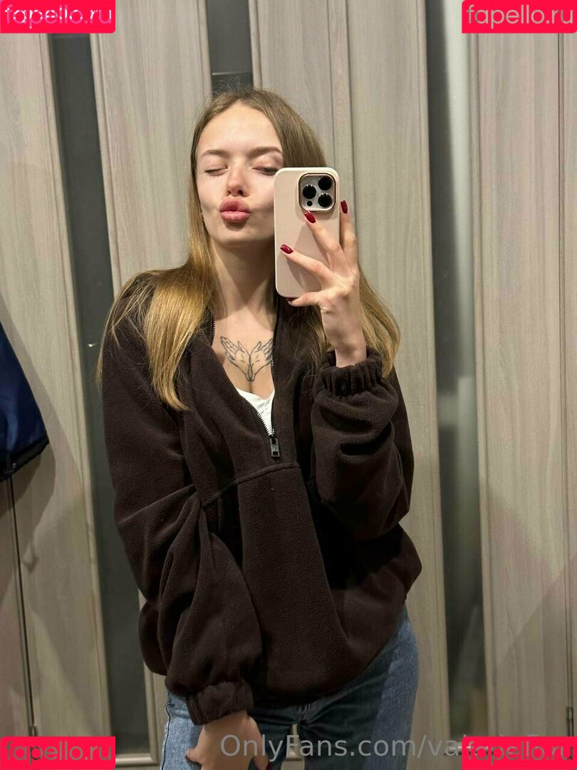 valerieflor Onlyfans Photo Gallery 