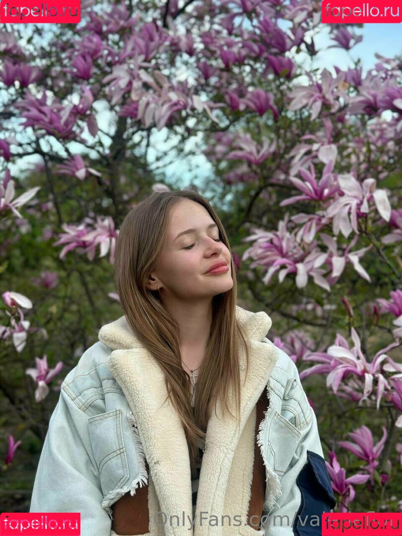 valerieflor Onlyfans Photo Gallery 