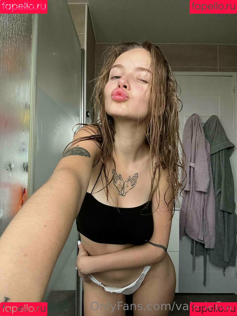 valerieflor Onlyfans Photo Gallery 
