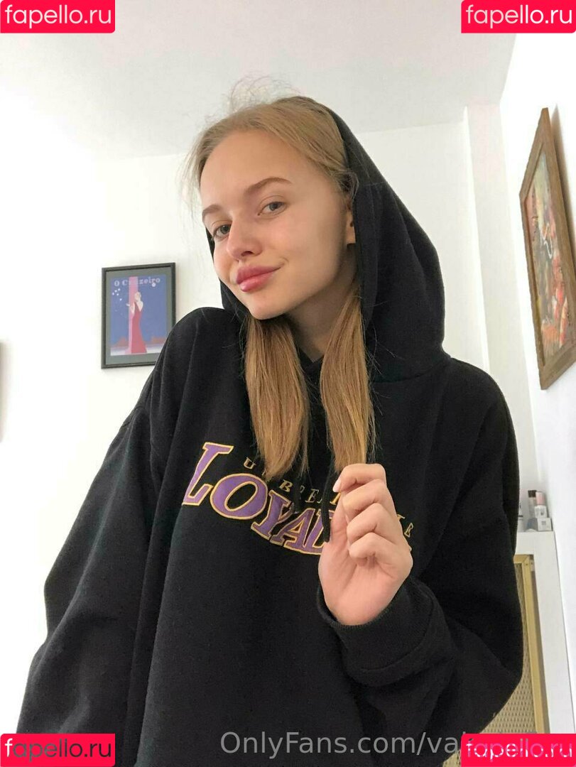 valerieflor Onlyfans Photo Gallery 