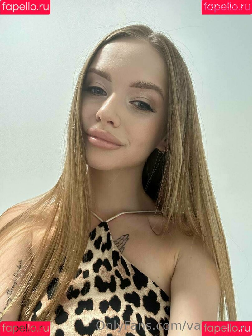 valerieflor Onlyfans Photo Gallery 
