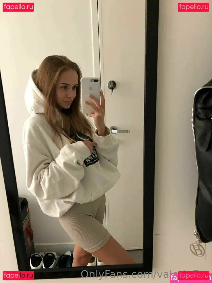 valerieflor Onlyfans Photo Gallery 