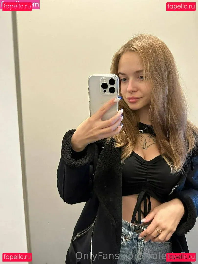 valerieflor Onlyfans Photo Gallery 