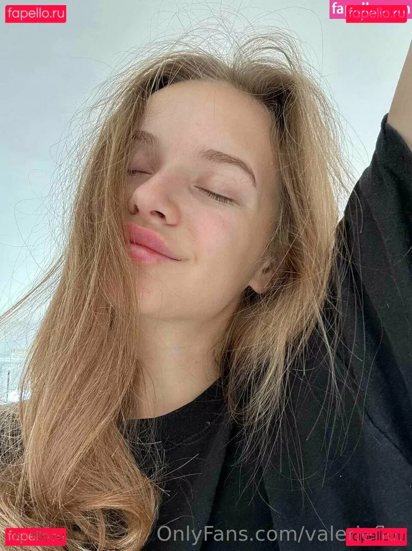 valerieflor Onlyfans Photo Gallery 