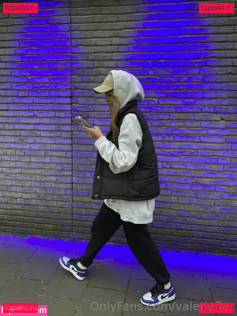 valerieflor Onlyfans Photo Gallery 