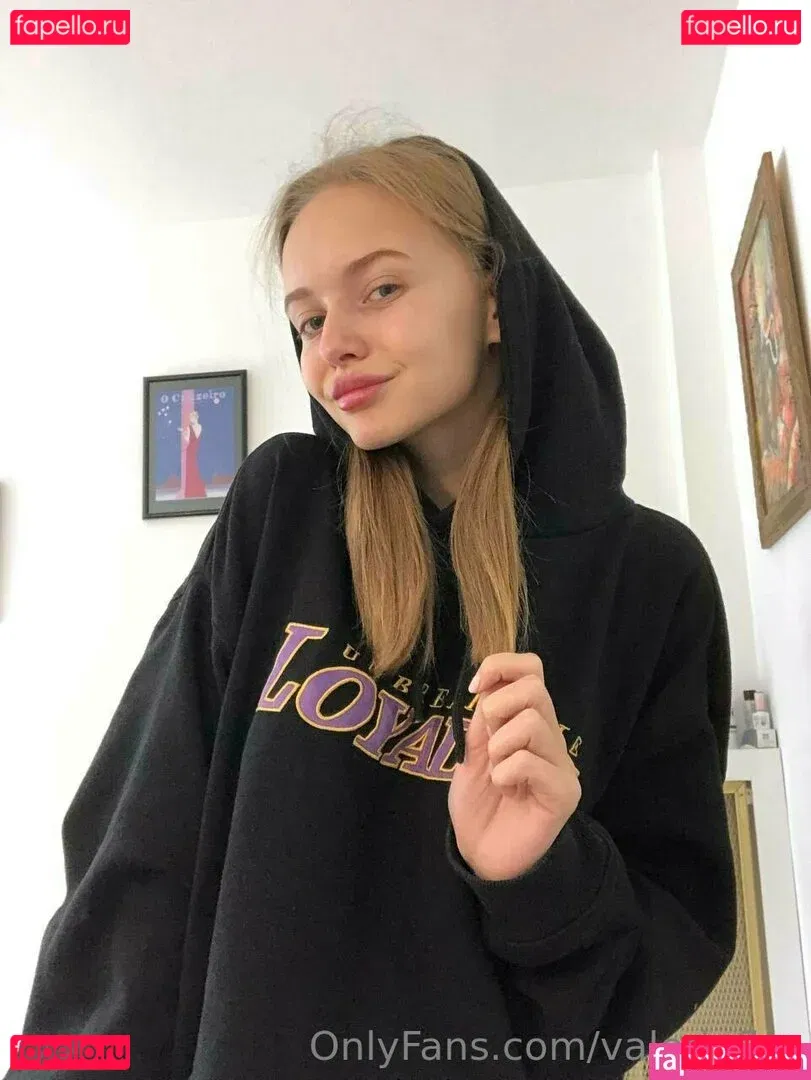 valerieflor Onlyfans Photo Gallery 