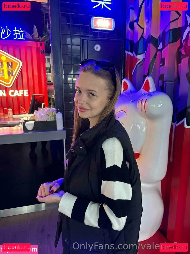 valerieflor Onlyfans Photo Gallery 