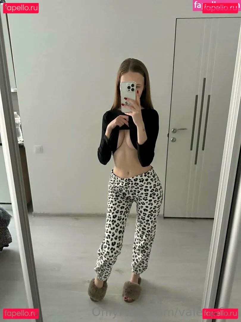 valerieflor Onlyfans Photo Gallery 