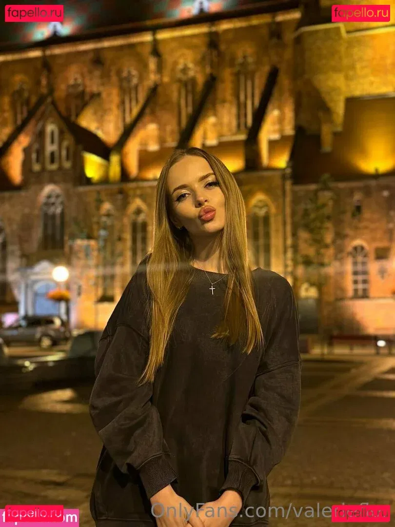 valerieflor Onlyfans Photo Gallery 