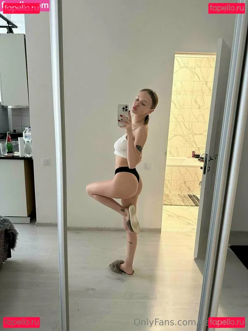 valerieflor Onlyfans Photo Gallery 