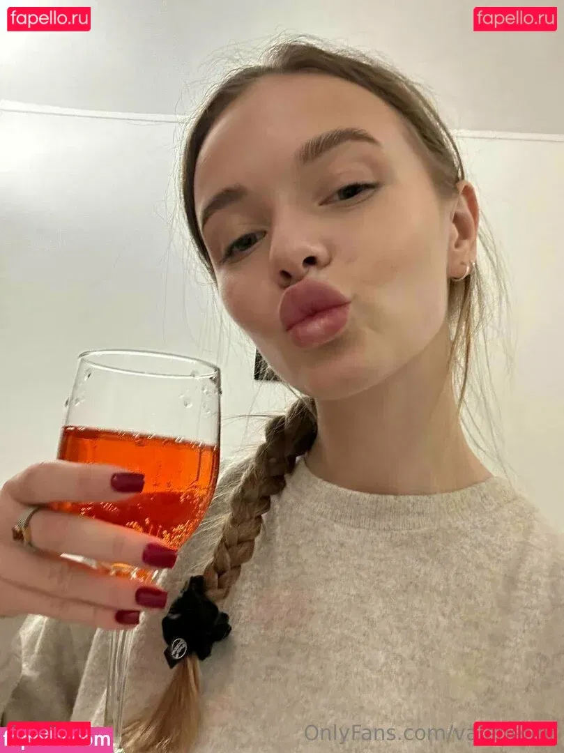 valerieflor Onlyfans Photo Gallery 